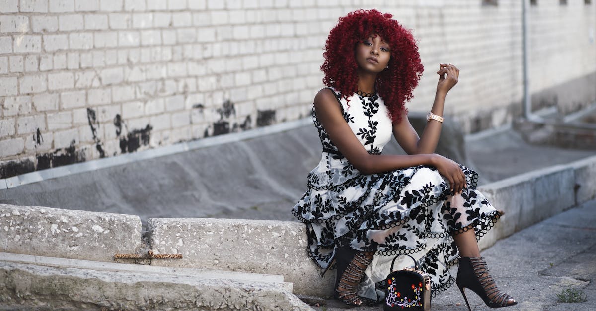 Comment choisir les bonnes pièces pour un style féminin affirmé