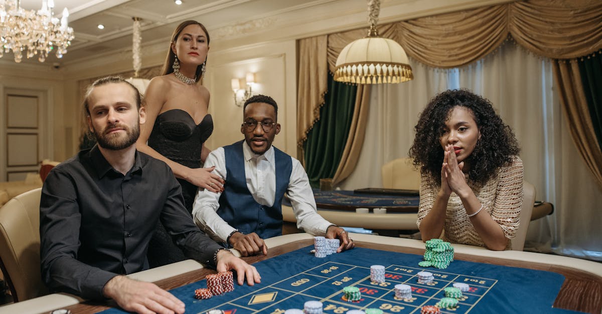 découvrez notre collection élégante de vêtements de soirée, parfaite pour toutes vos occasions spéciales. alliez style et confort avec nos robes chic, costumes raffinés et accessoires tendance pour briller en soirée.