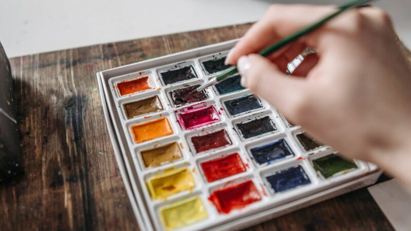 Les astuces pour harmoniser couleurs et textures chez soi