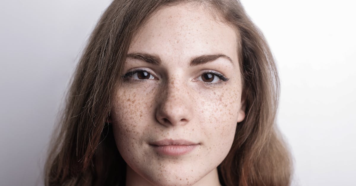 Les secrets d’un maquillage naturel et lumineux