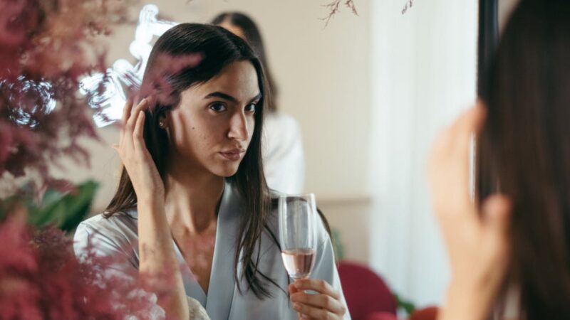 Les secrets d’un teint lumineux avec des techniques de contouring