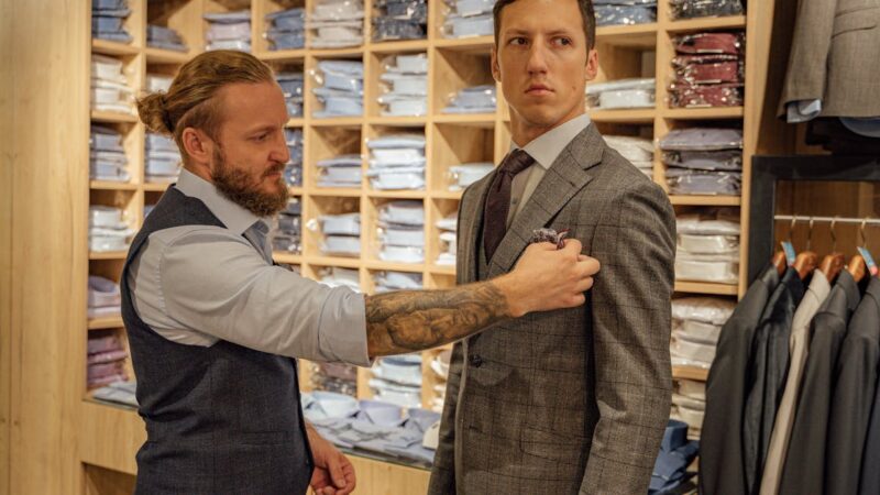Les secrets pour allier confort et style dans la mode masculine