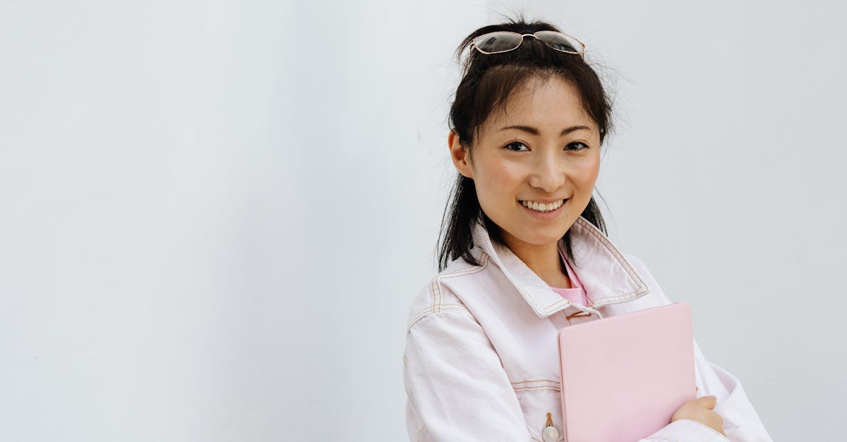 découvrez les dernières tendances de la mode, des conseils de style, des astuces de beauté et des inspirations créatives sur notre blog de mode. rejoignez notre communauté passionnée par la mode et exprimez votre style unique !