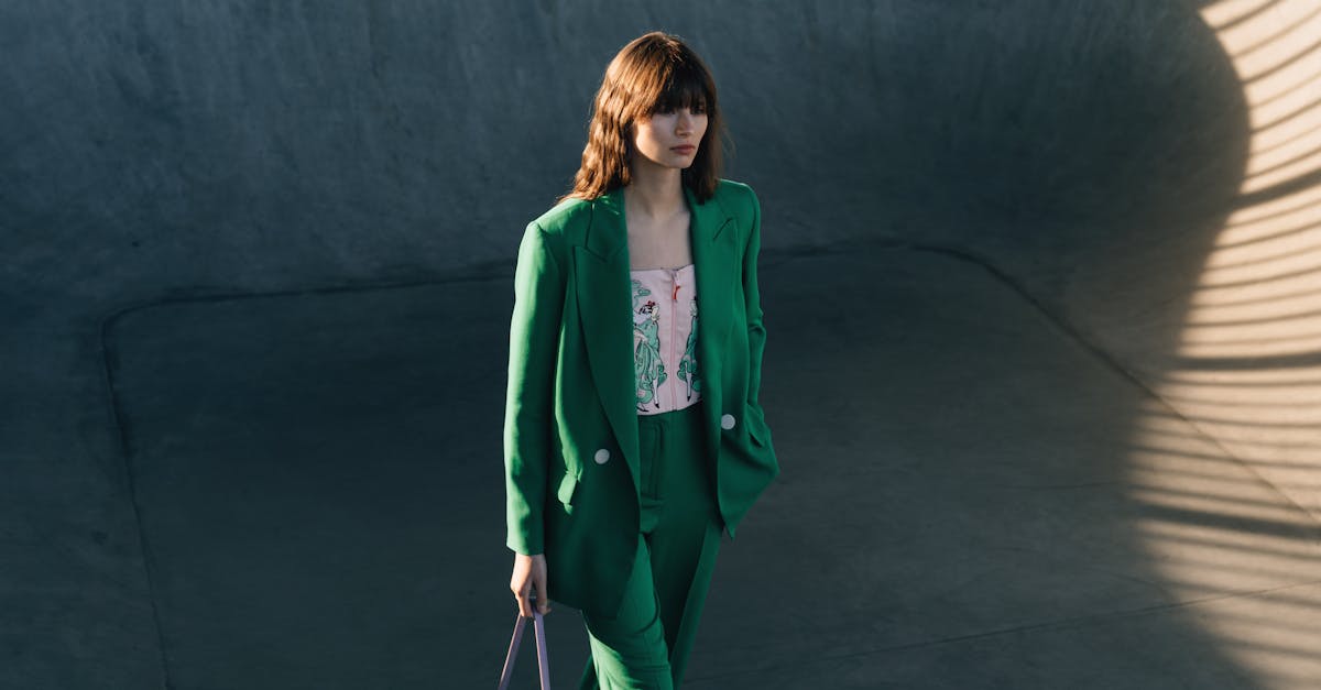 découvrez les dernières tendances de la mode sur notre blog fashion. inspirez-vous de nos conseils et astuces pour créer des looks uniques et stylés tout en suivant les actualités du monde de la mode.