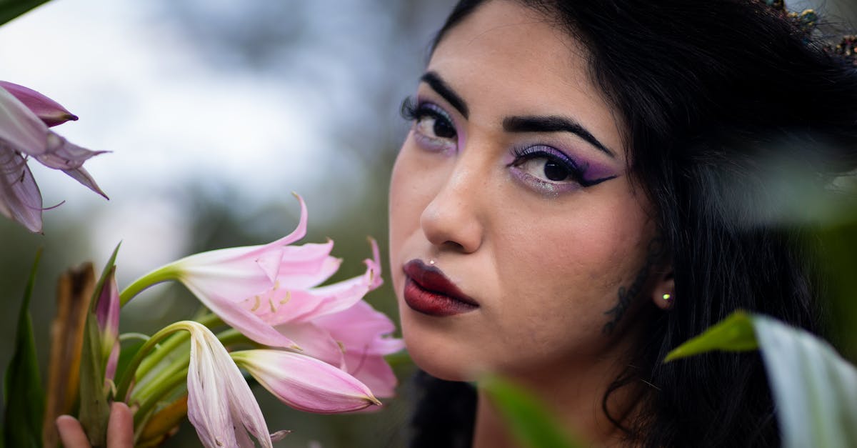 découvrez l'art du maquillage naturel : des techniques, des produits bio et des astuces pour sublimer votre beauté tout en préservant l'éclat de votre peau. adoptez un look frais et léger au quotidien.