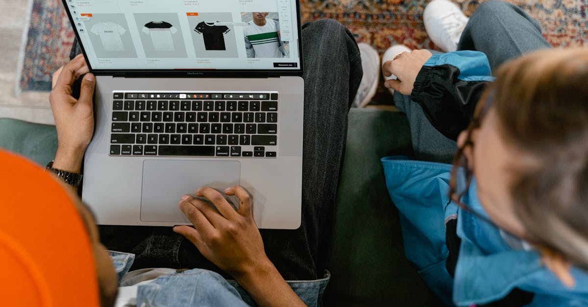 découvrez les erreurs courantes à éviter lors de vos achats en ligne pour optimiser votre expérience d'achat. apprenez à naviguer sur les sites, à comparer les prix et à sécuriser vos transactions pour faire de bonnes affaires sans faux pas.