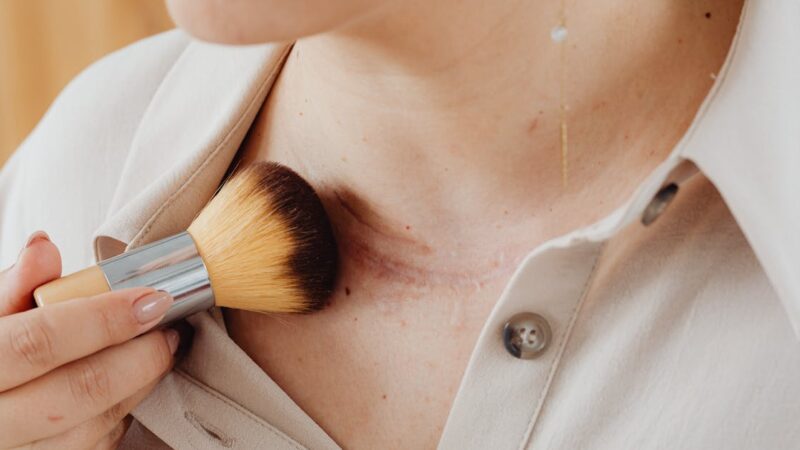 Routine beauté pour peaux sensibles : conseils et produits