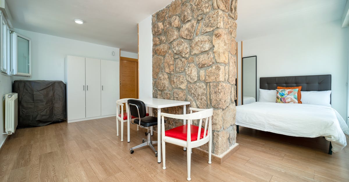découvrez les dernières tendances en décoration pour transformer votre intérieur en un espace à la fois esthétique et fonctionnel. inspirez-vous des styles modernes et intemporels qui feront de votre maison un véritable havre de paix.